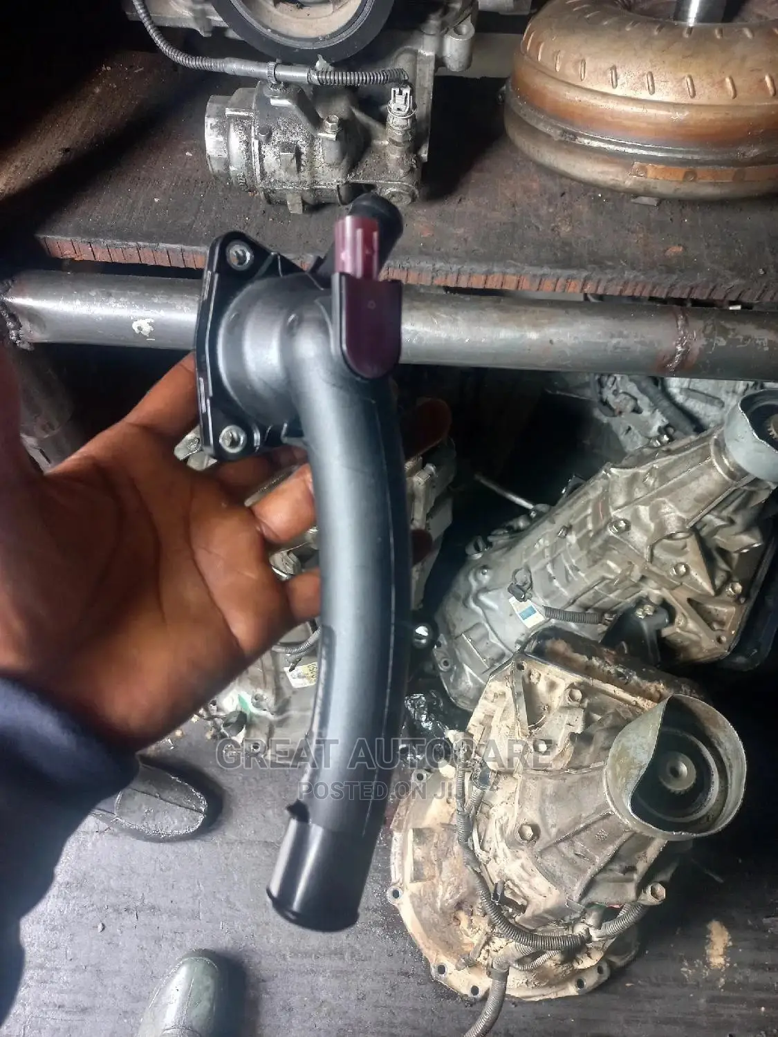 Thermostat Housing With Thermostat and Temperature Sensor