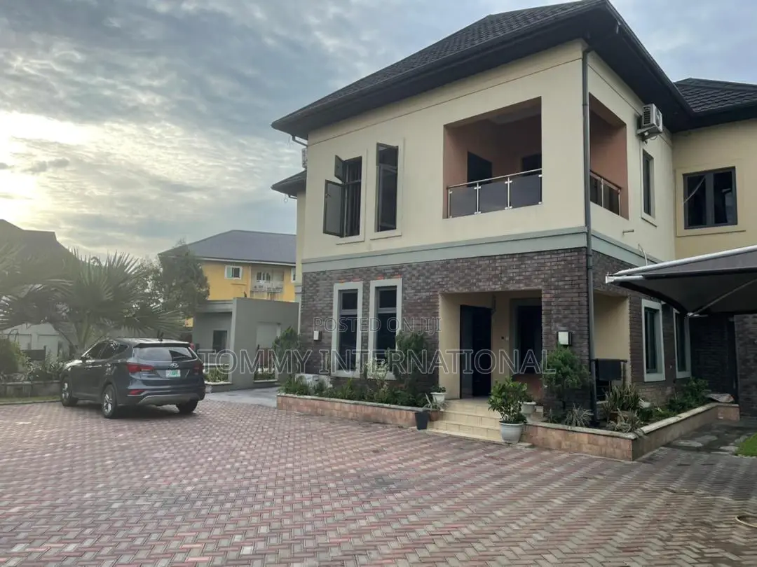 5bdrm Duplex in Oasis Estate, Port-Harcourt for sale