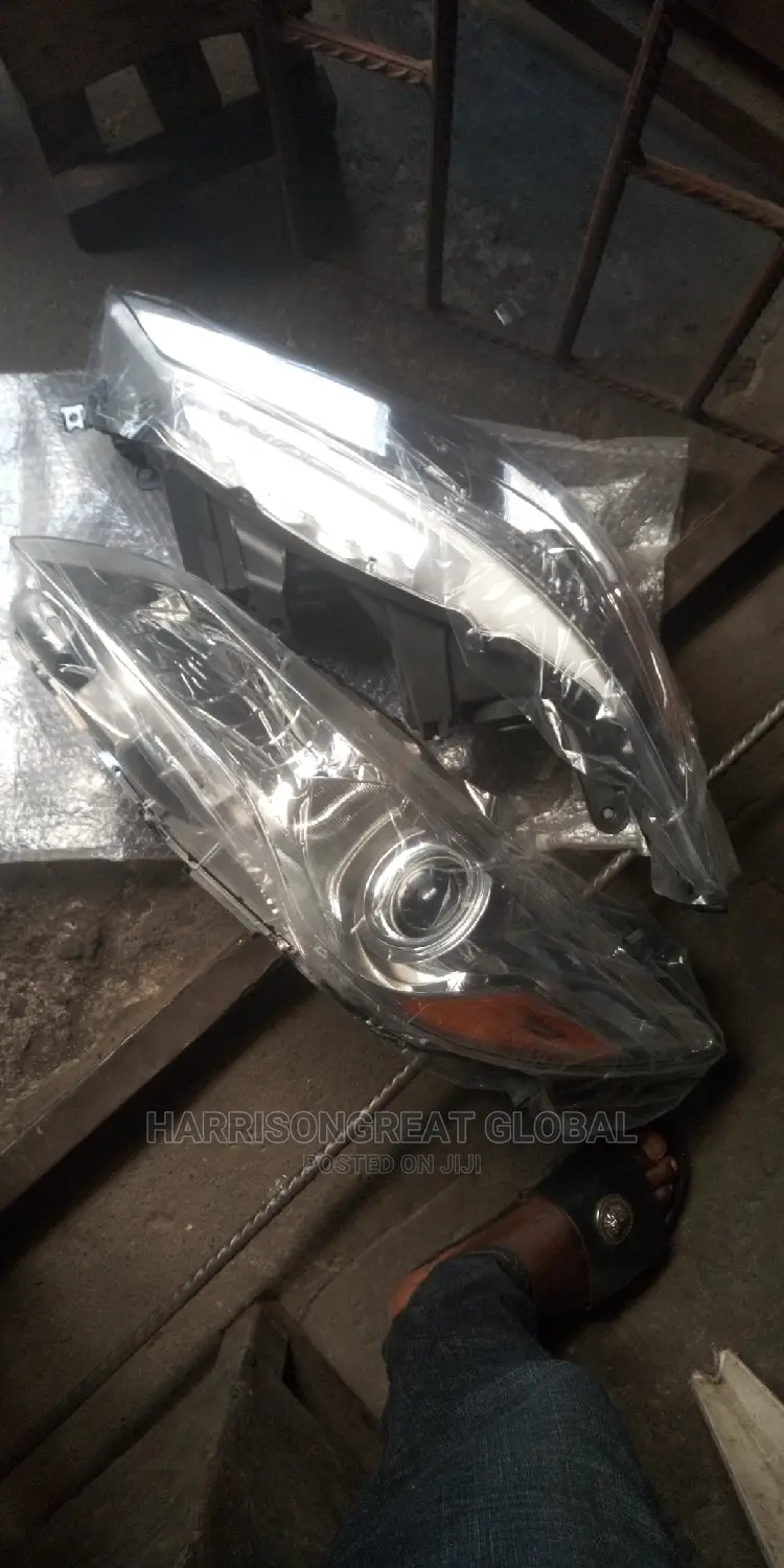 Head Lamp for Toyota Camry 2014