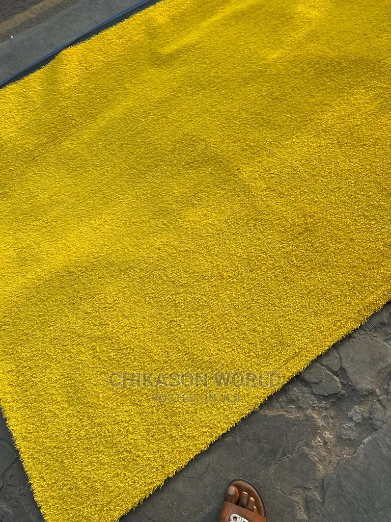 Yellow Synthetic Grass Carpets
