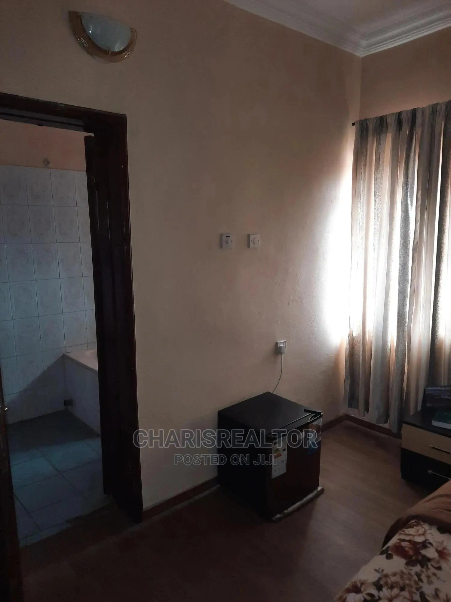 Furnished Selfcon Apartment in Old Bodija for Rent