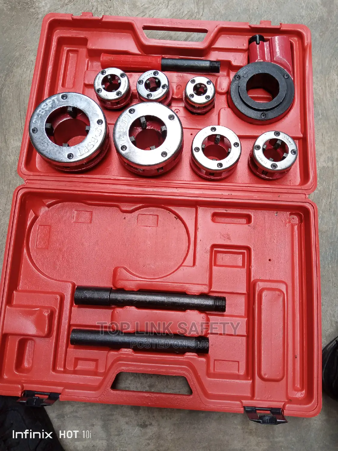 Set of RATCHET DIE STOCK Size 3/8-. 2"