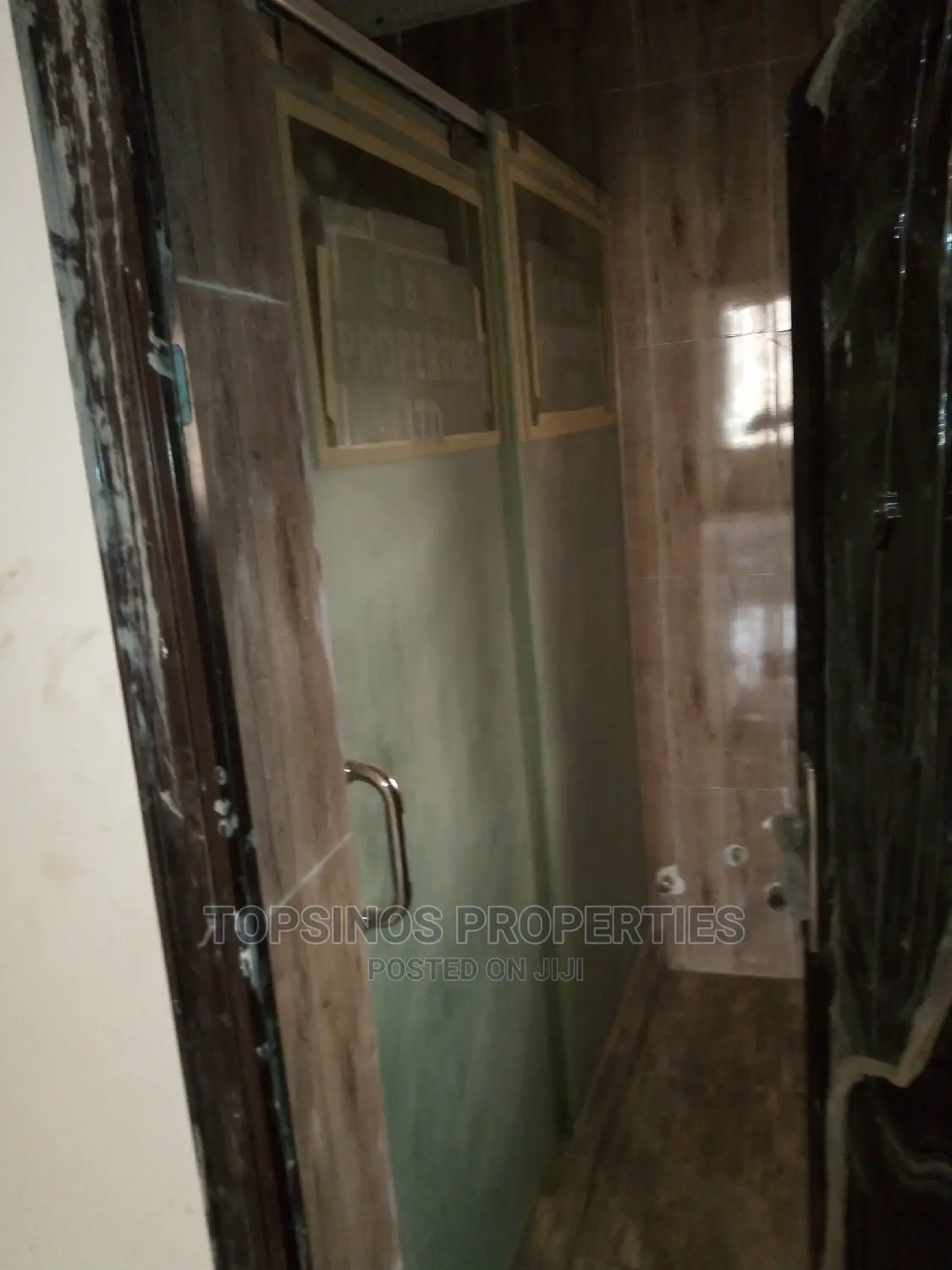2bdrm Block of Flats in Dawaki for rent