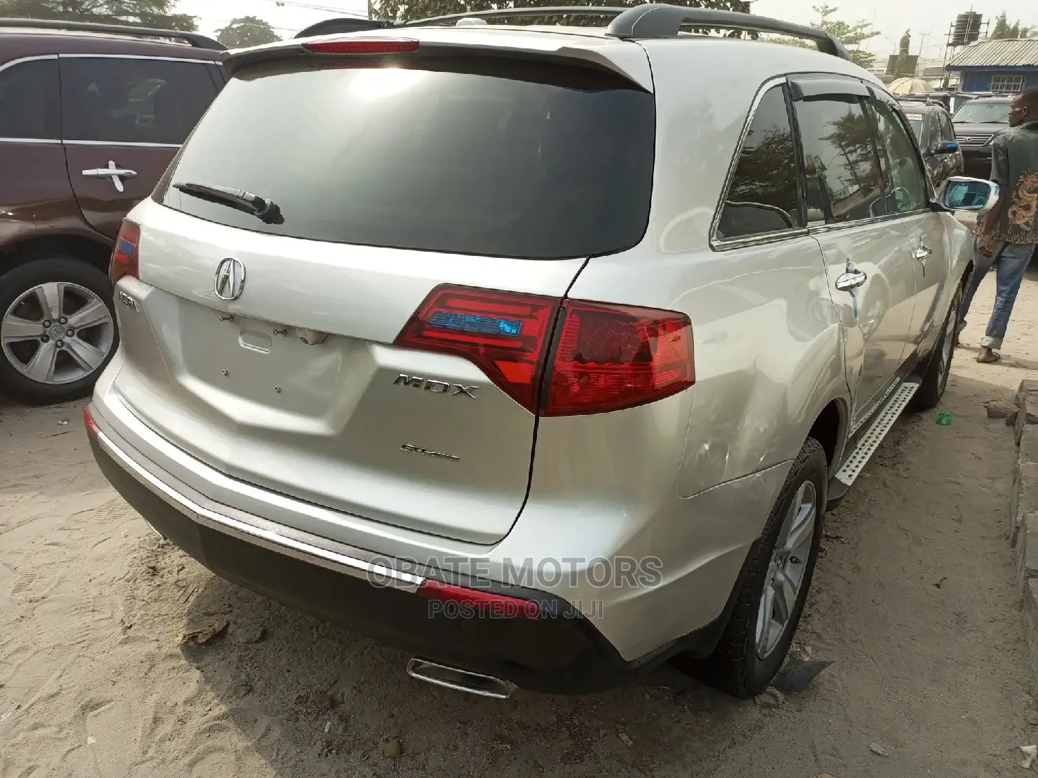 Acura MDX SUV 4dr AWD (3.7L 6cyl 6A) 2010 Silver