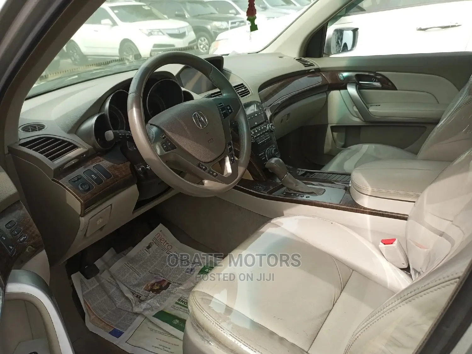 Acura MDX SUV 4dr AWD (3.7L 6cyl 6A) 2010 Silver