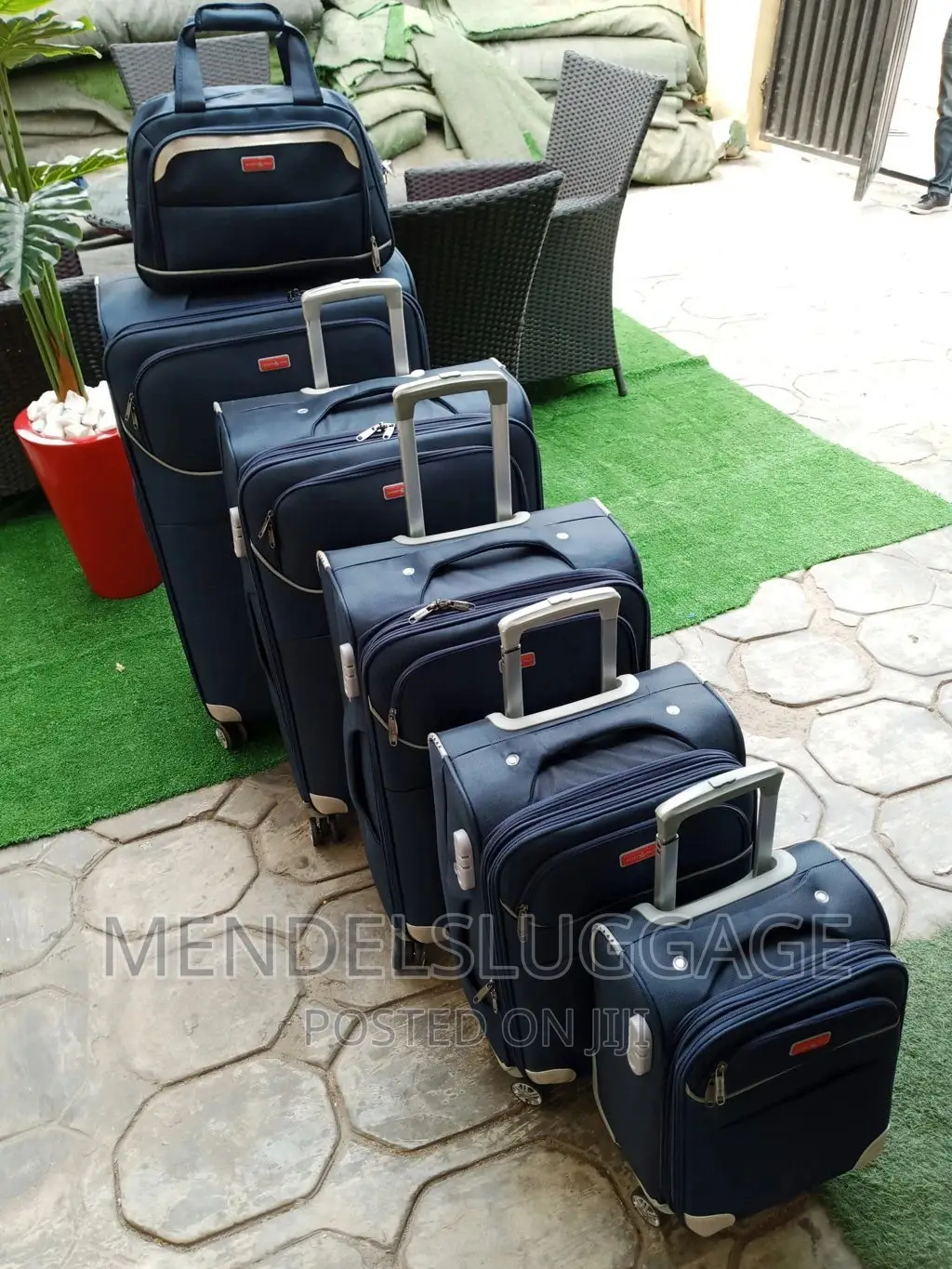 Leader-Polo Trolley 5box (+Extra Handbag) Blue Color