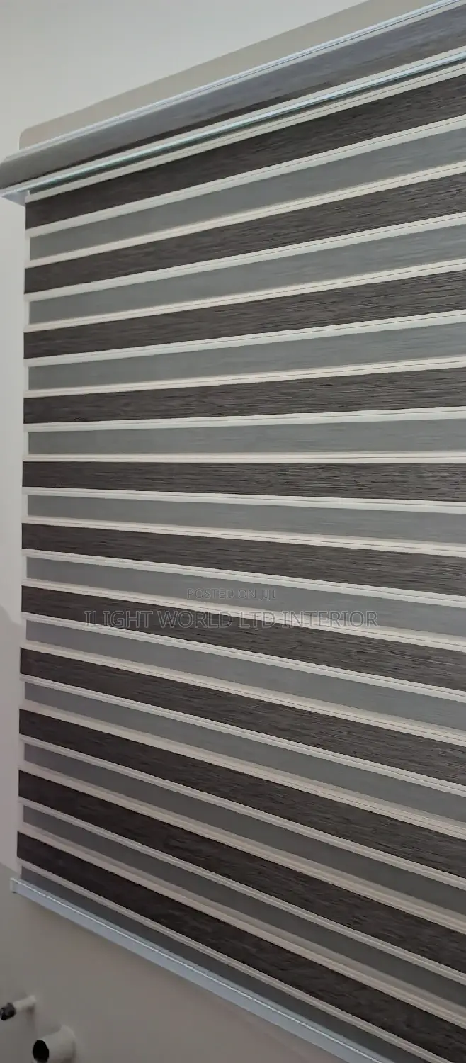 Quality Switching Day and Night Window Blinds.
