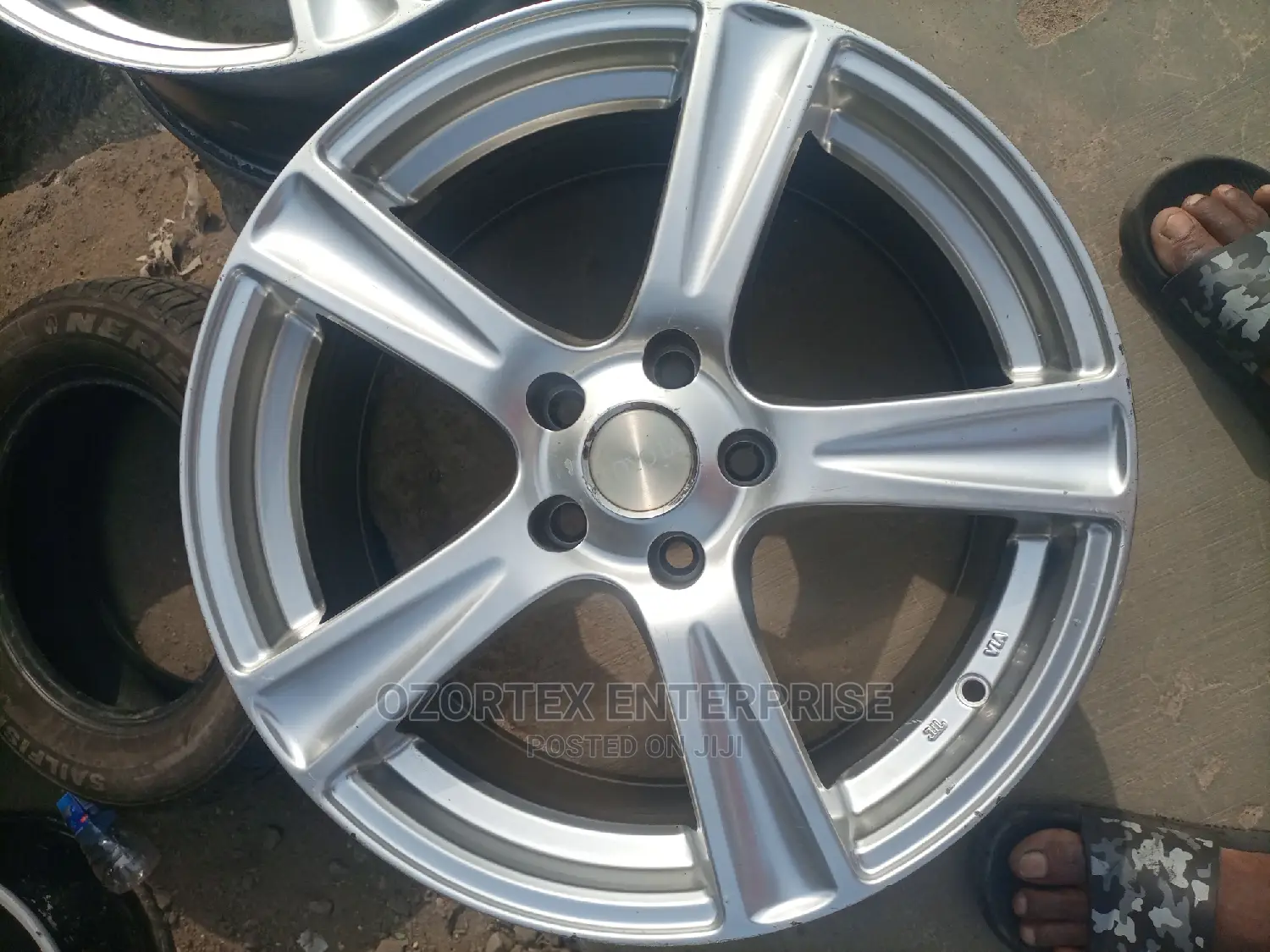18rim for Toyota Camry and Rav 4