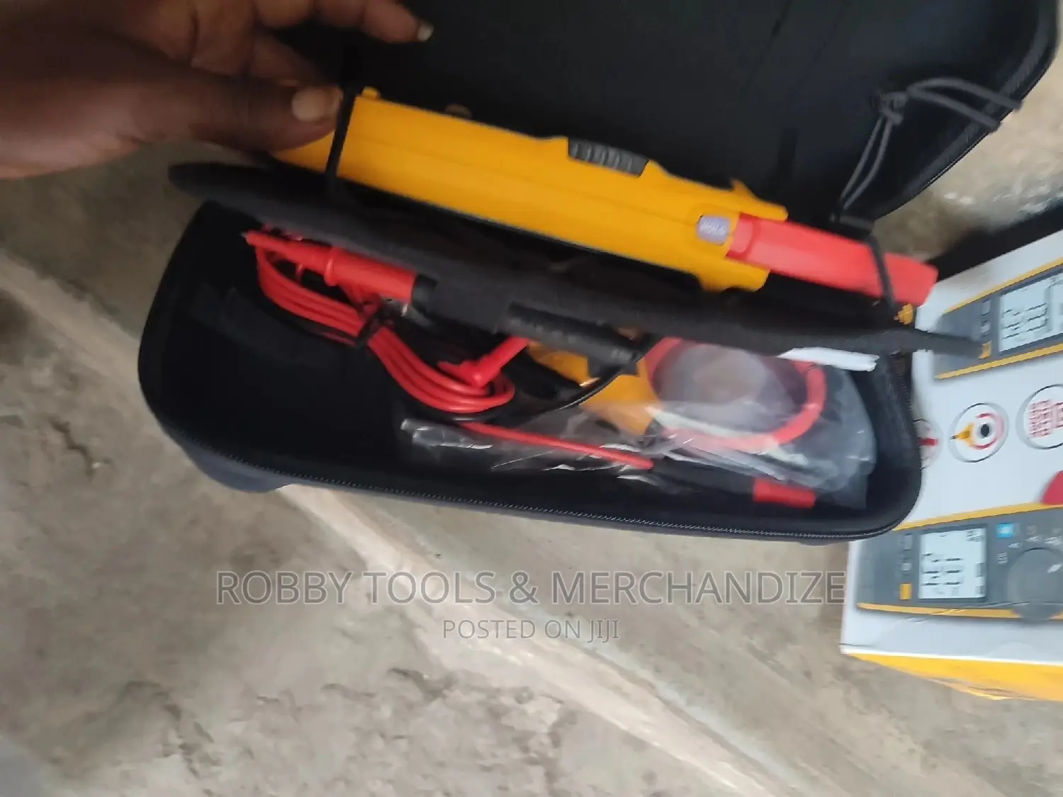 Fluke 378 FC Non-con.Volt True-rms AC/DC Clamp Meter (Iflex)