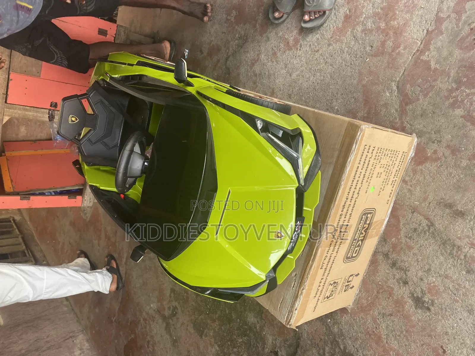 Lamborghini Ride on Car