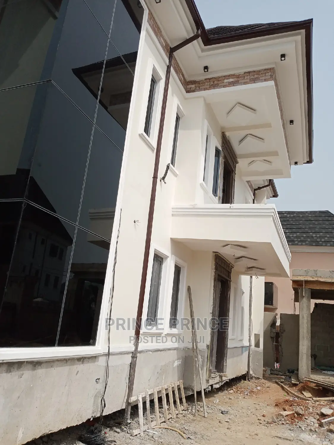 Furnished 3bdrm Block of Flats in Surulere for rent
