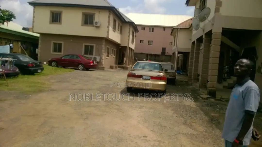 2bdrm Block of Flats in Sabo Abuja for sale