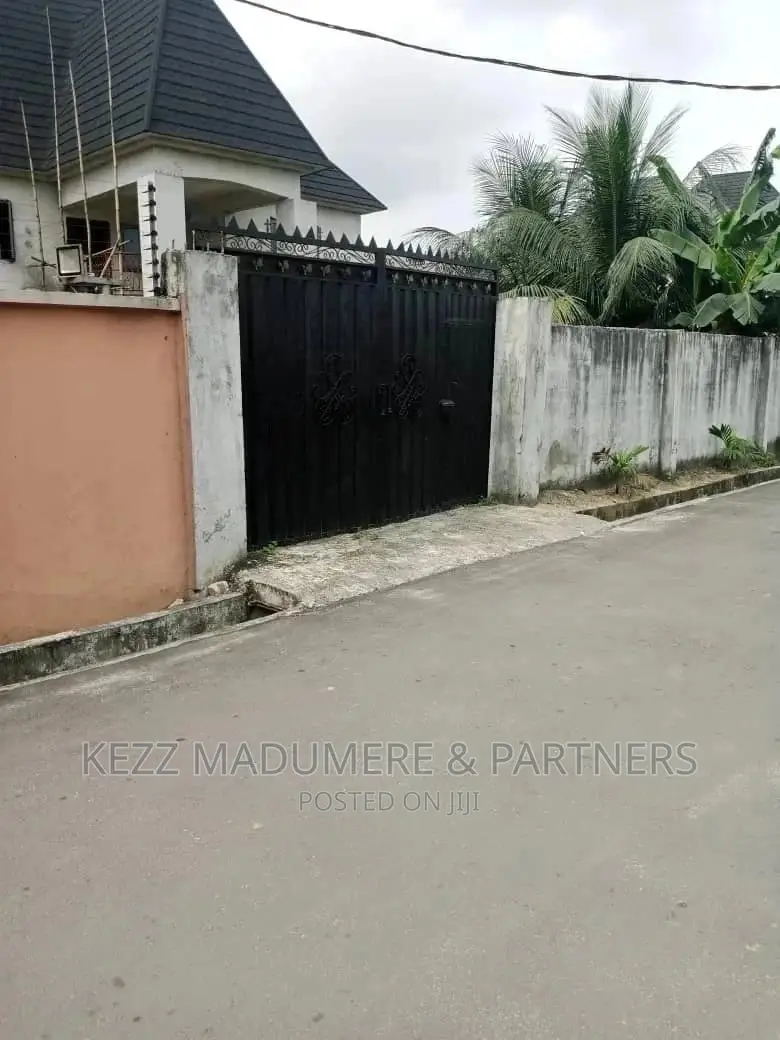 5bdrm Duplex in Queens Park Est.,, Port-Harcourt for sale