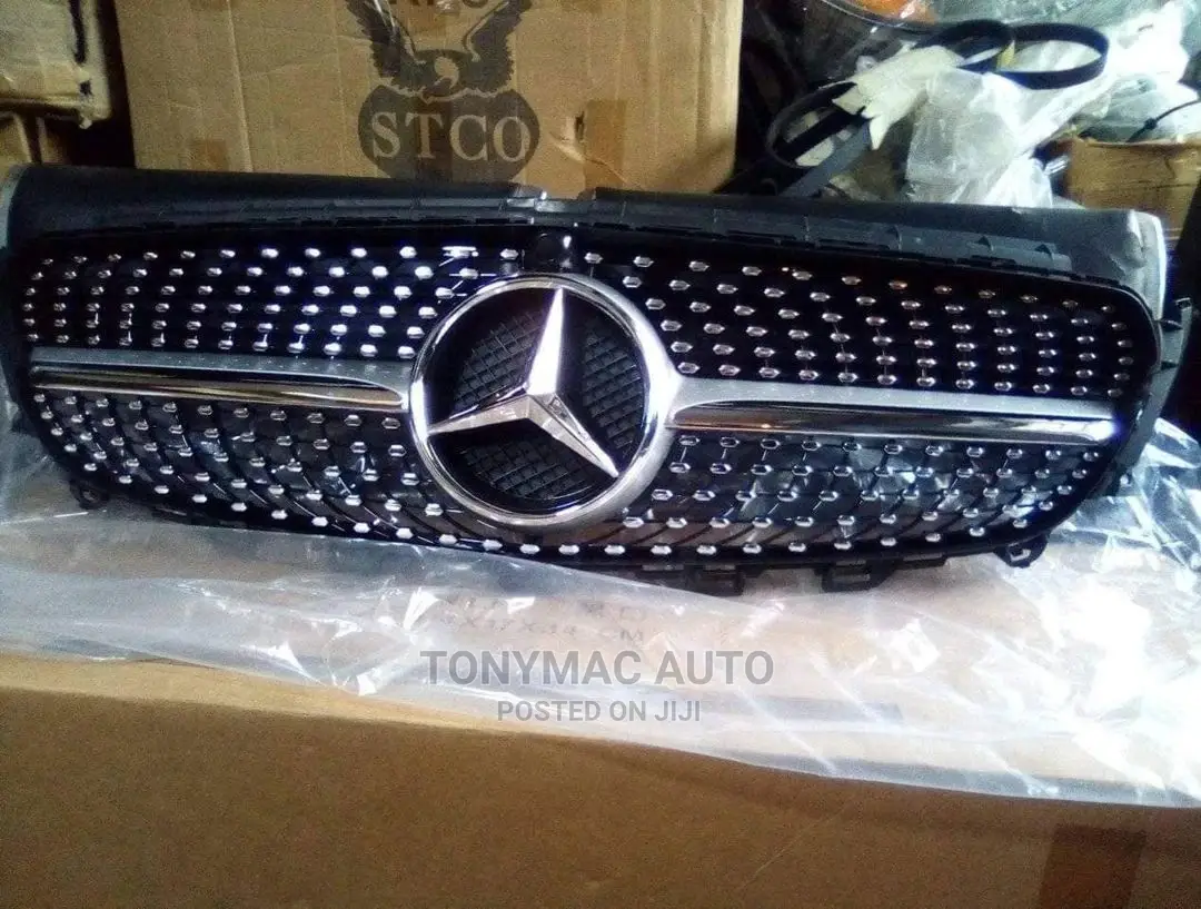Front Grille Mercedes Benz C300