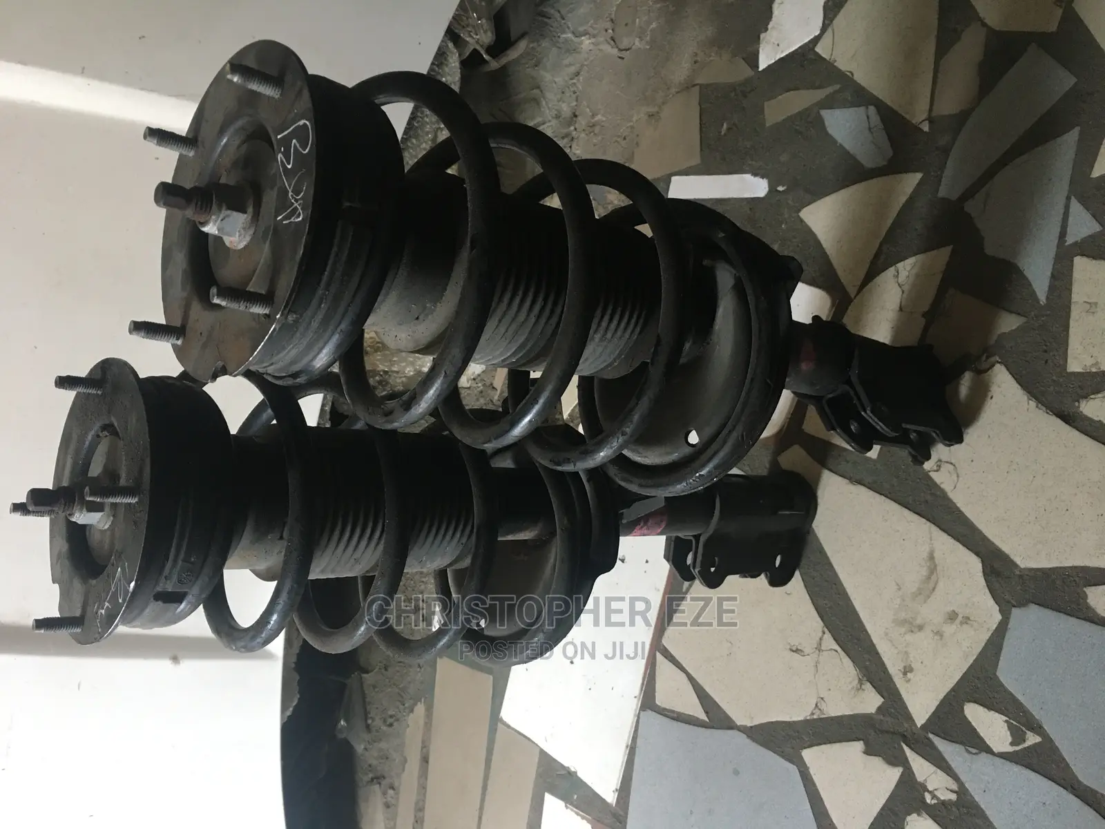 Mustang Front Shock Absorber 2007 2008 2009 2010 2011 2012