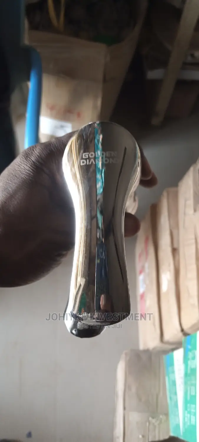 High Quality Golden Diamond Basin Mixer