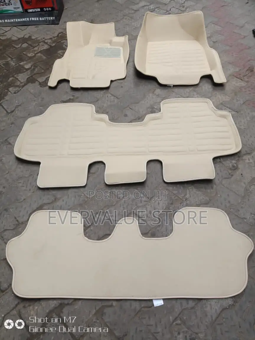 Honda Pilot Milk Color 3D Customized Car Floor Mat
