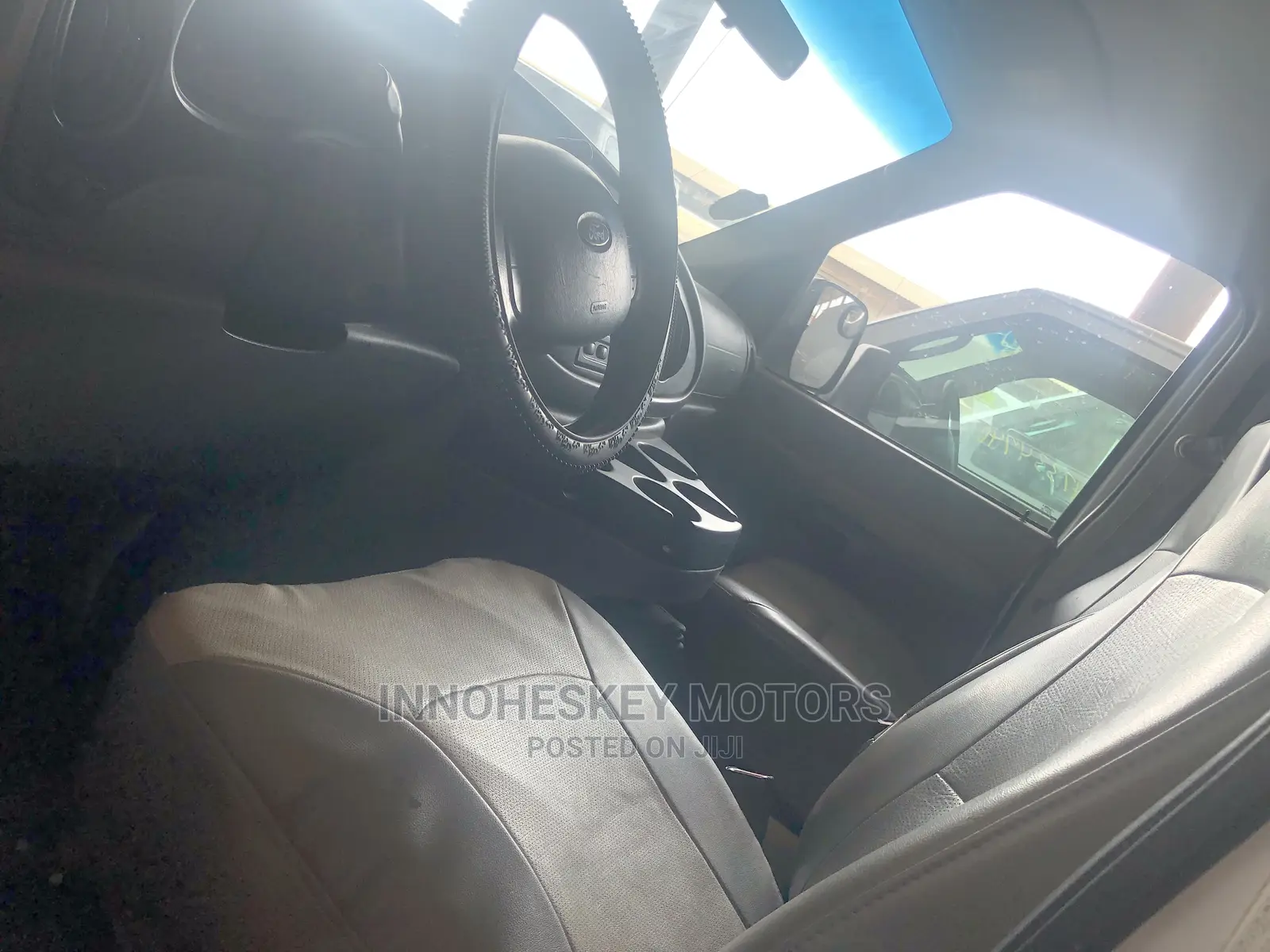 Ford E250 2008 White