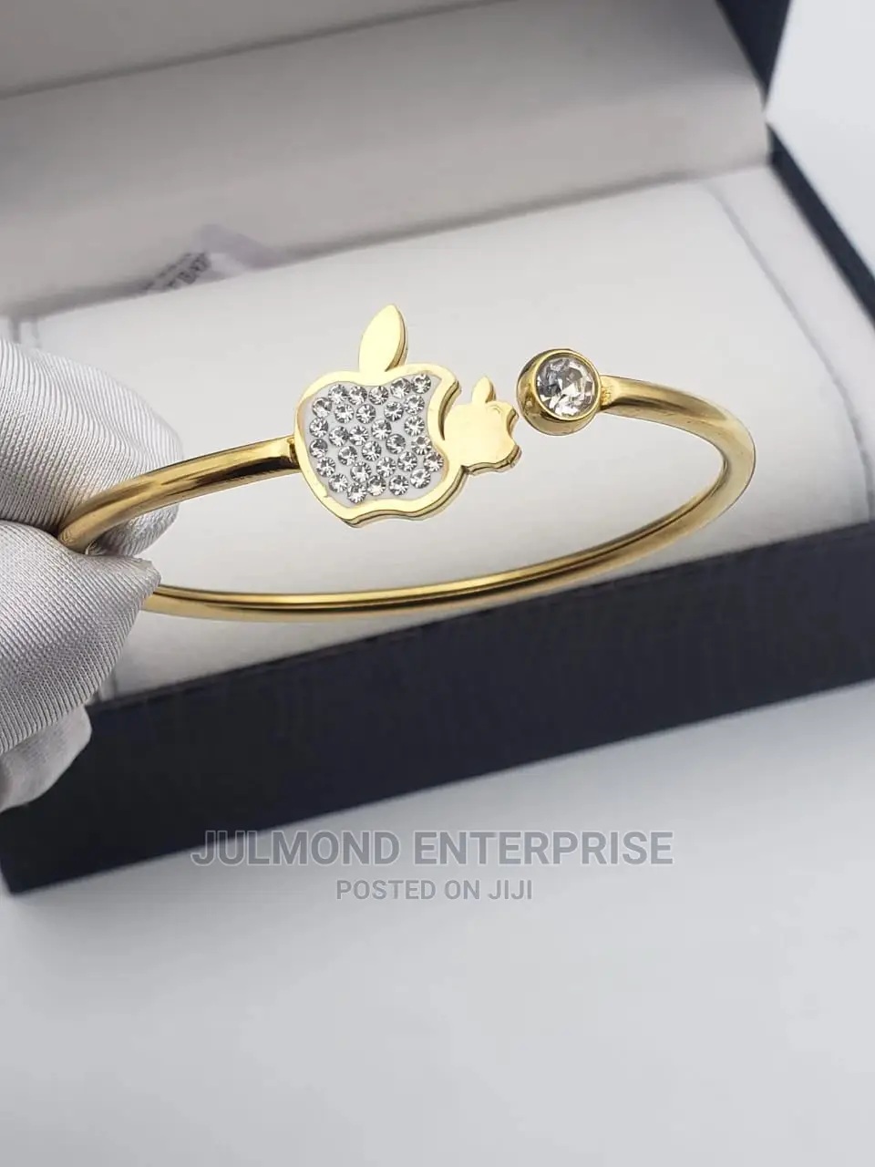 Ladies Bangles