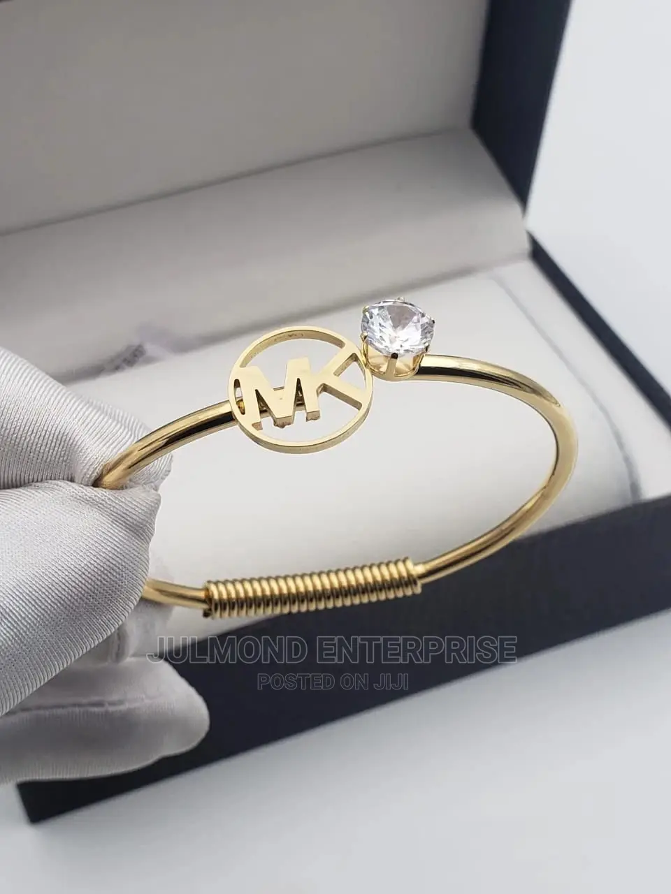 Ladies Bangles