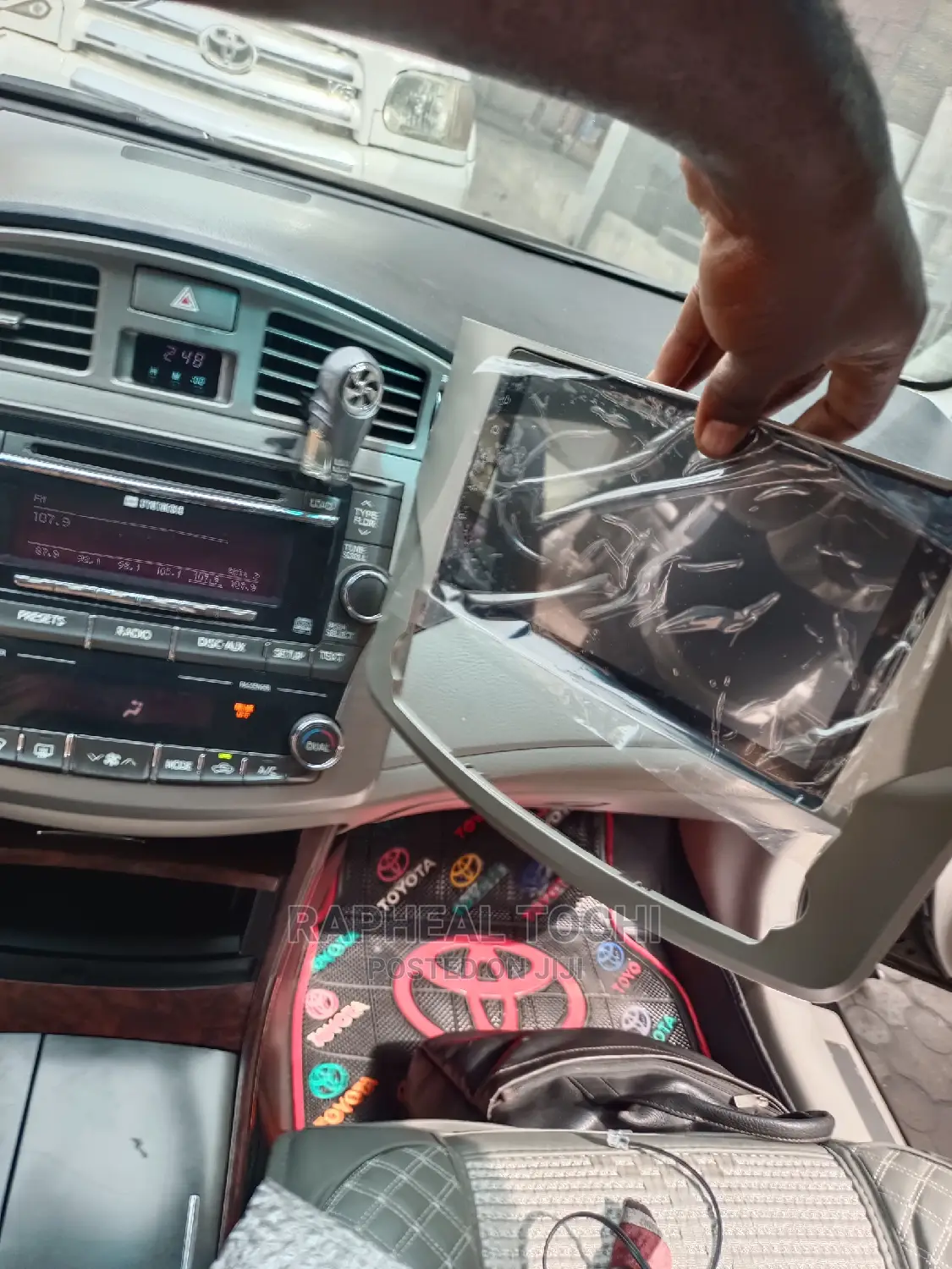 Android for Toyota Avalon 2012 to 2016 Stereo