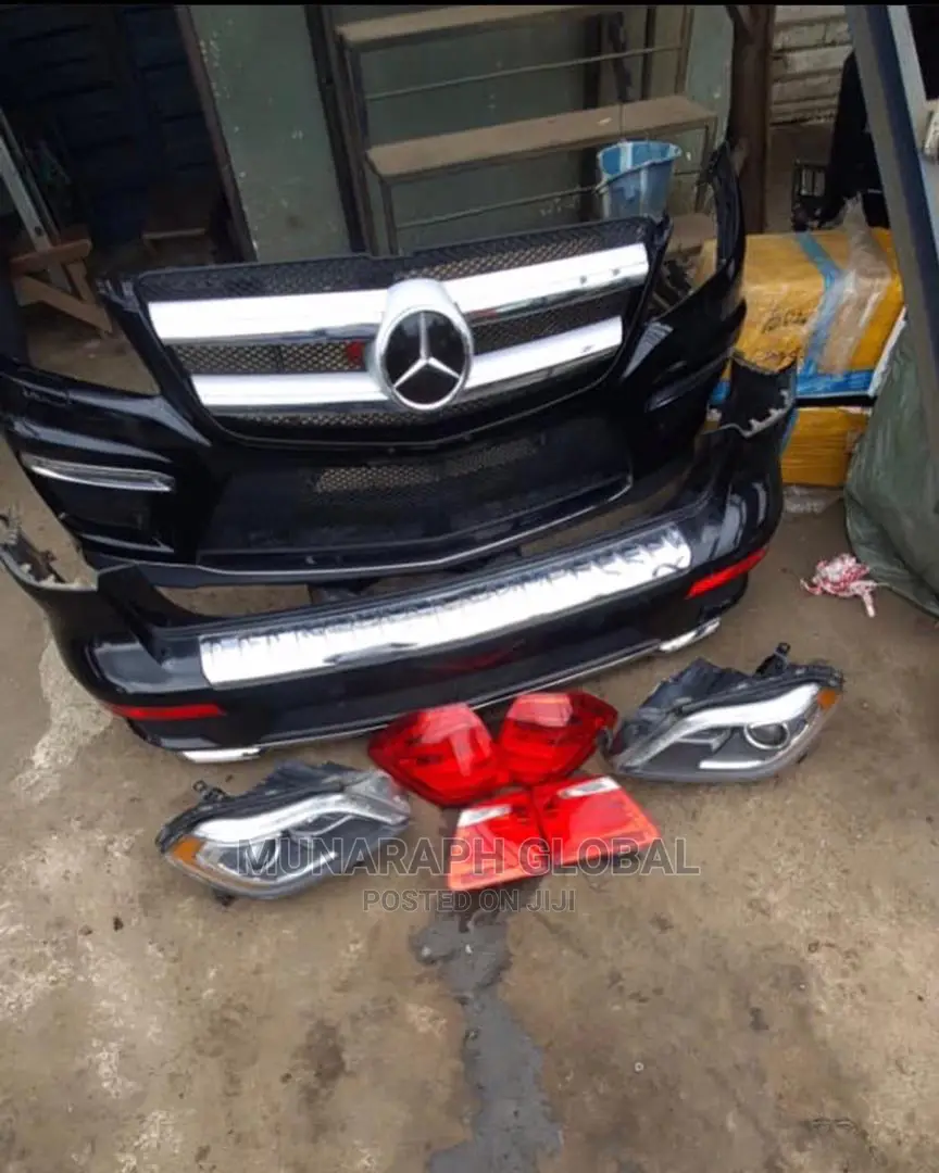 2013 Mercedes Benz GL 450 W166 AMG Front and Back Bumper.