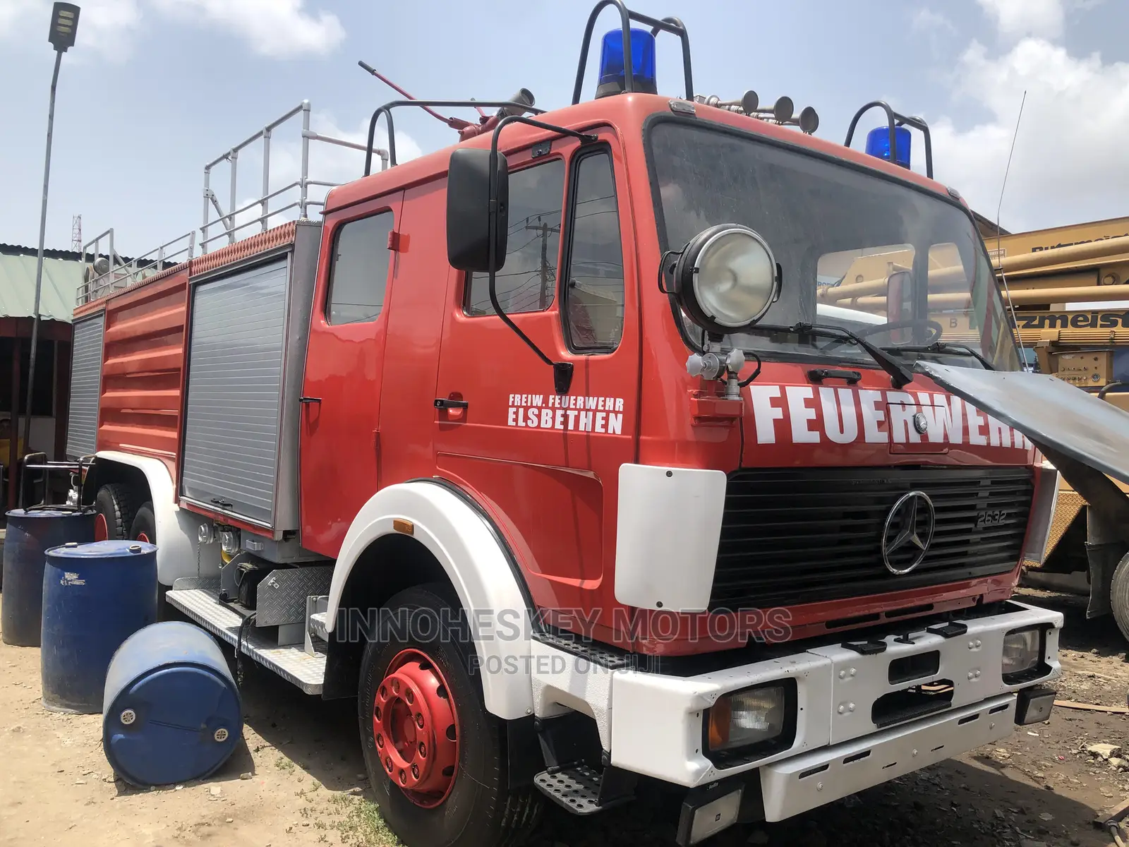 Mercedes Fire Fighter Truck