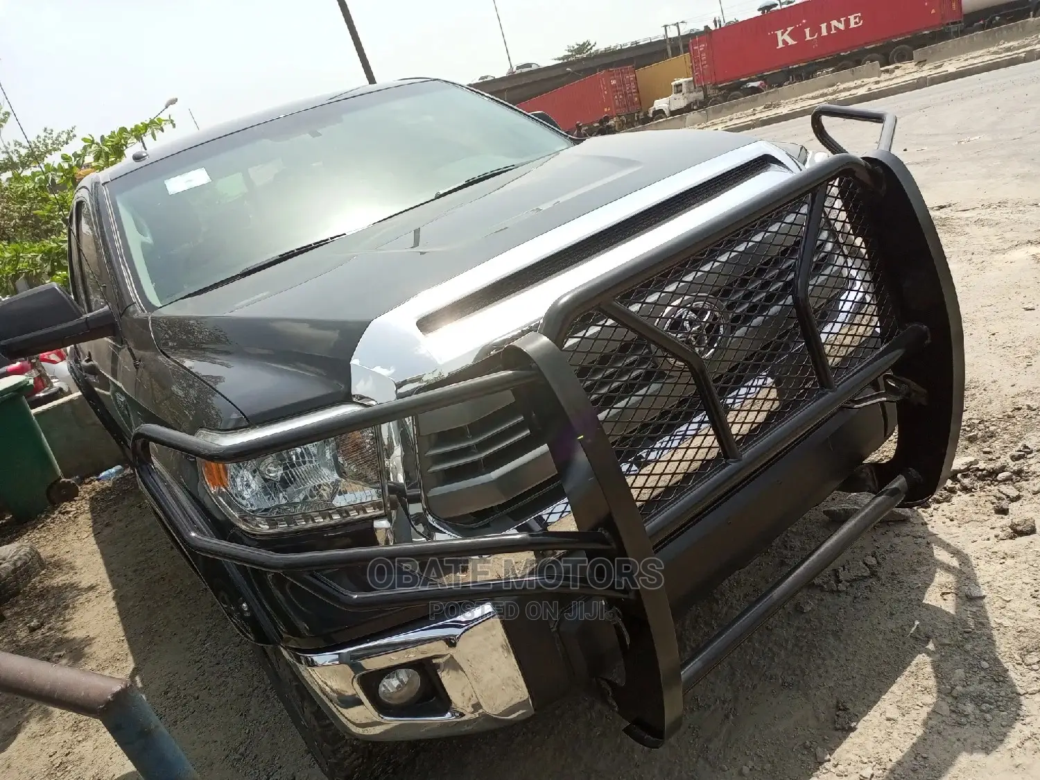 Toyota Tundra 2016 Black