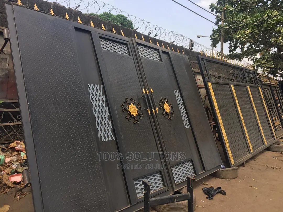 Wrought Iron Swing Gate for the Beauty of Your Homes