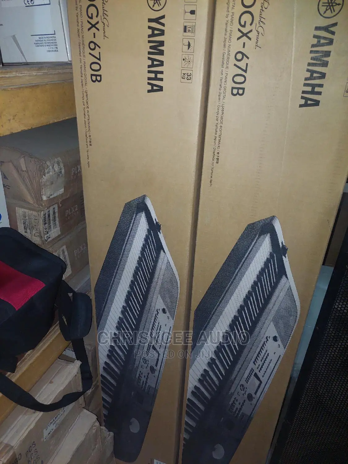 Yamaha DGX-670b 88-Key Digital Grand Piano Keyboard With Stand