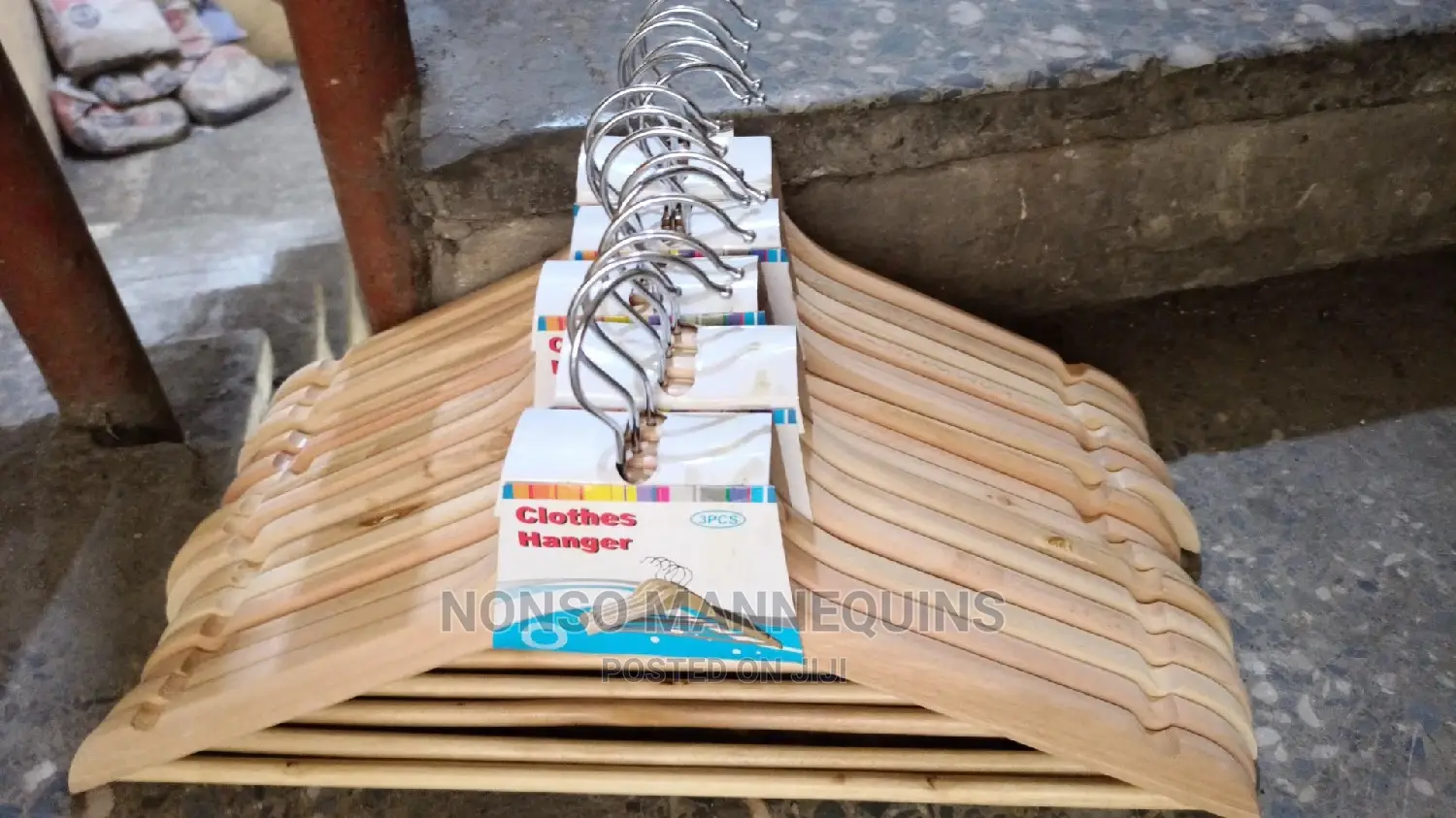 Wooden Clothes Clean Hangers