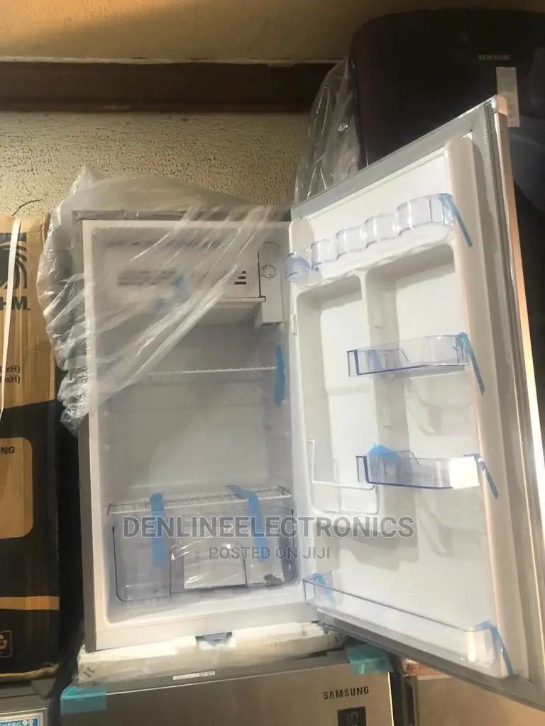 Skyrun Single Door 100ltrs Table Top Fridge
