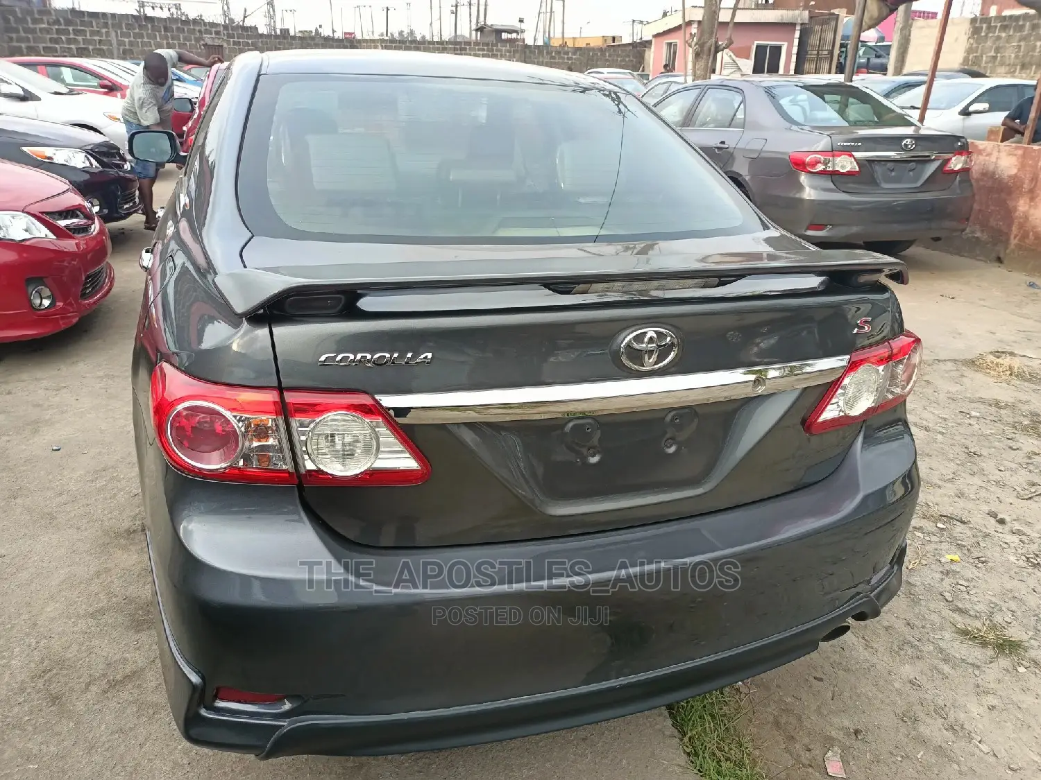 Toyota Corolla 2012 Black