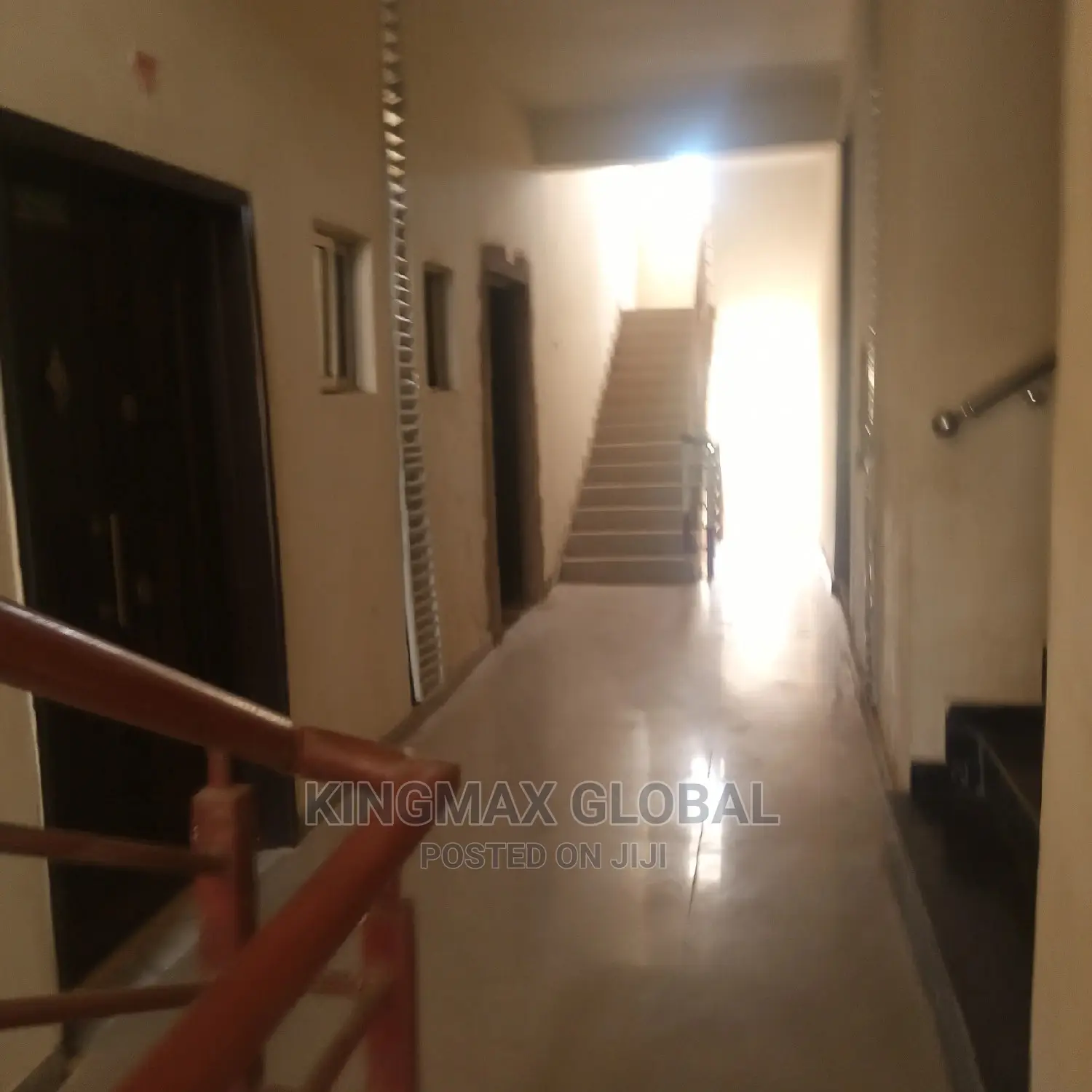 3bdrm Block of Flats in Paradise Estate, Life Camp for sale