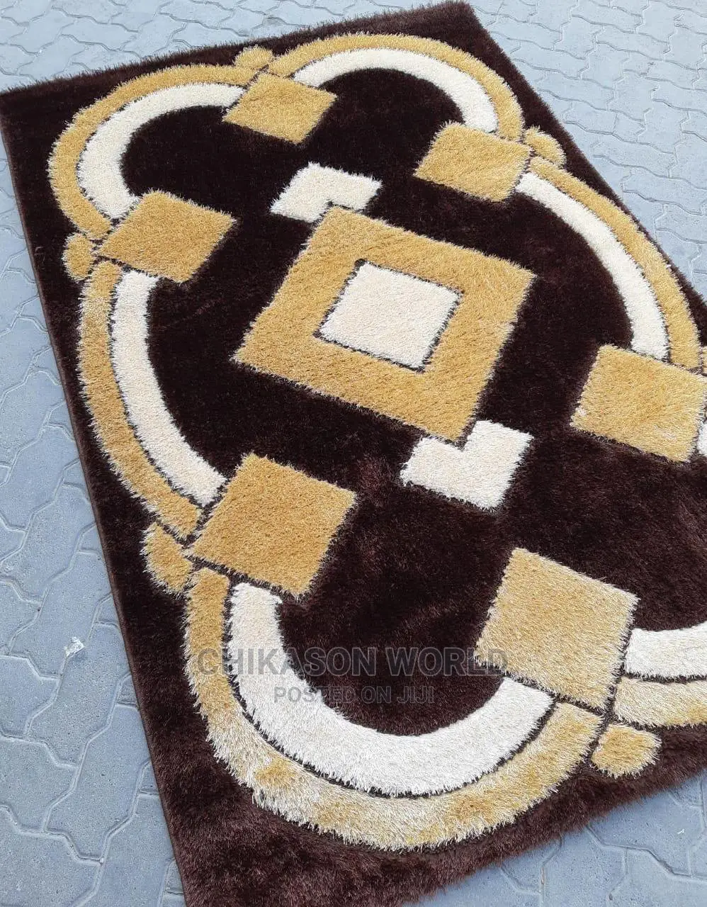 Quality Living Room Designed Super Soft Royal Center Rug.