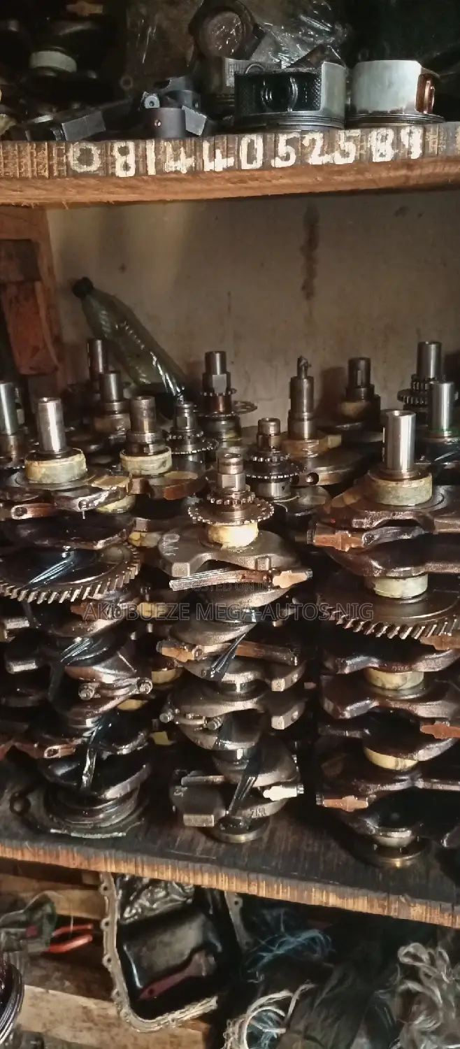 Direct Tokunbo Canshaft,Piston,Conrod All Kinds of Japanese