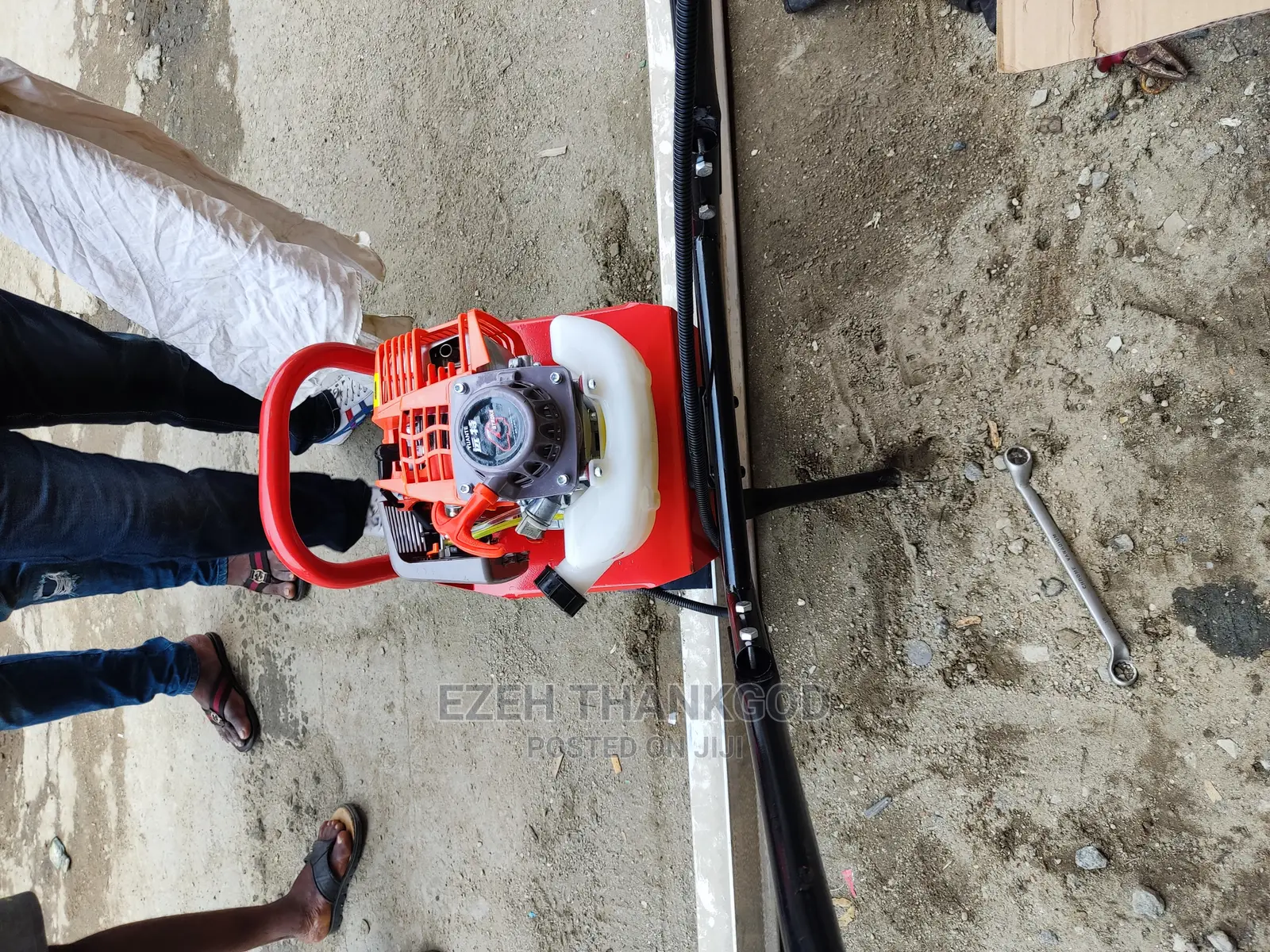 Floor Screeding Machine
