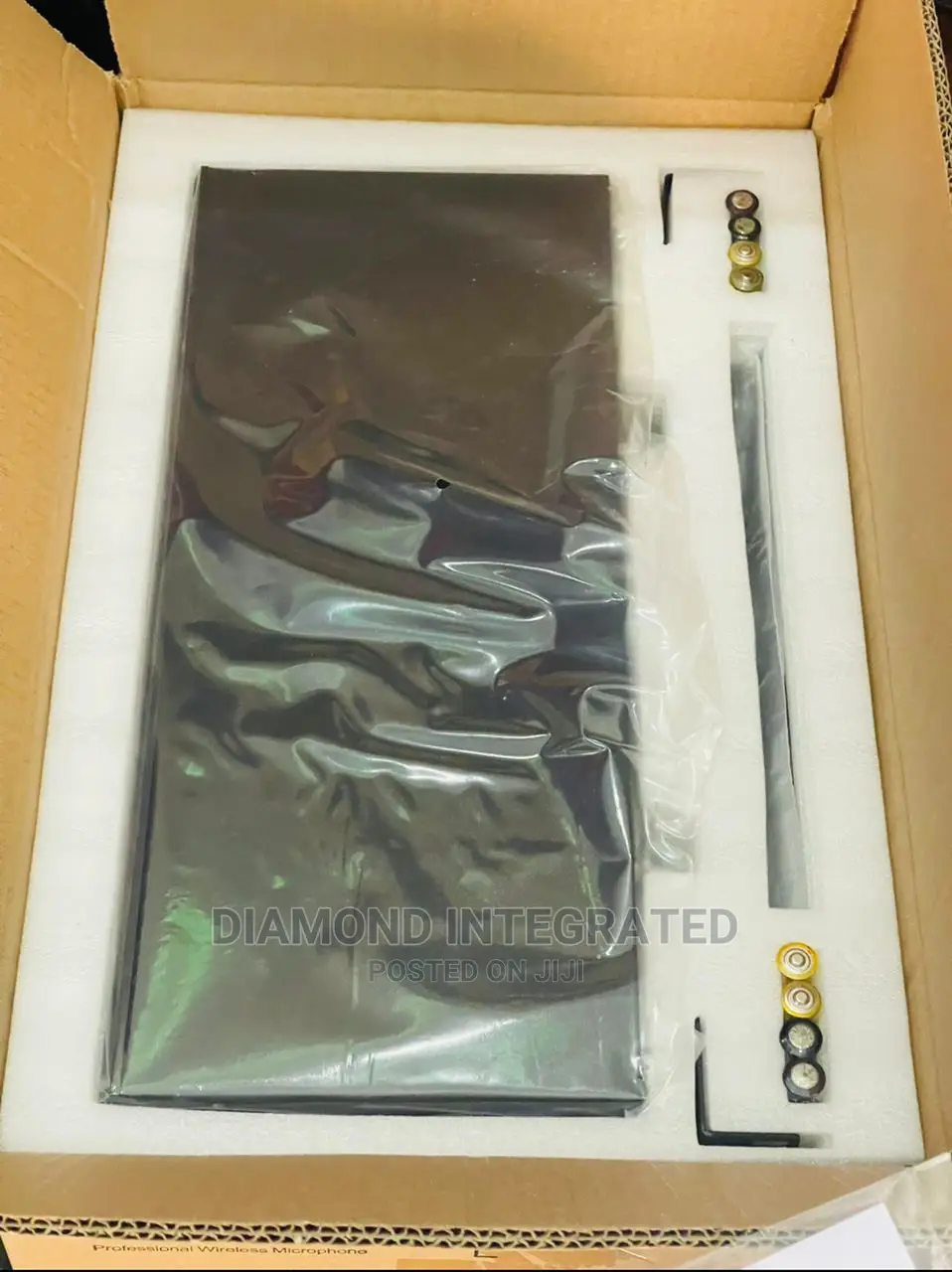 Mackkie 4 in 1 Wireless Microphone