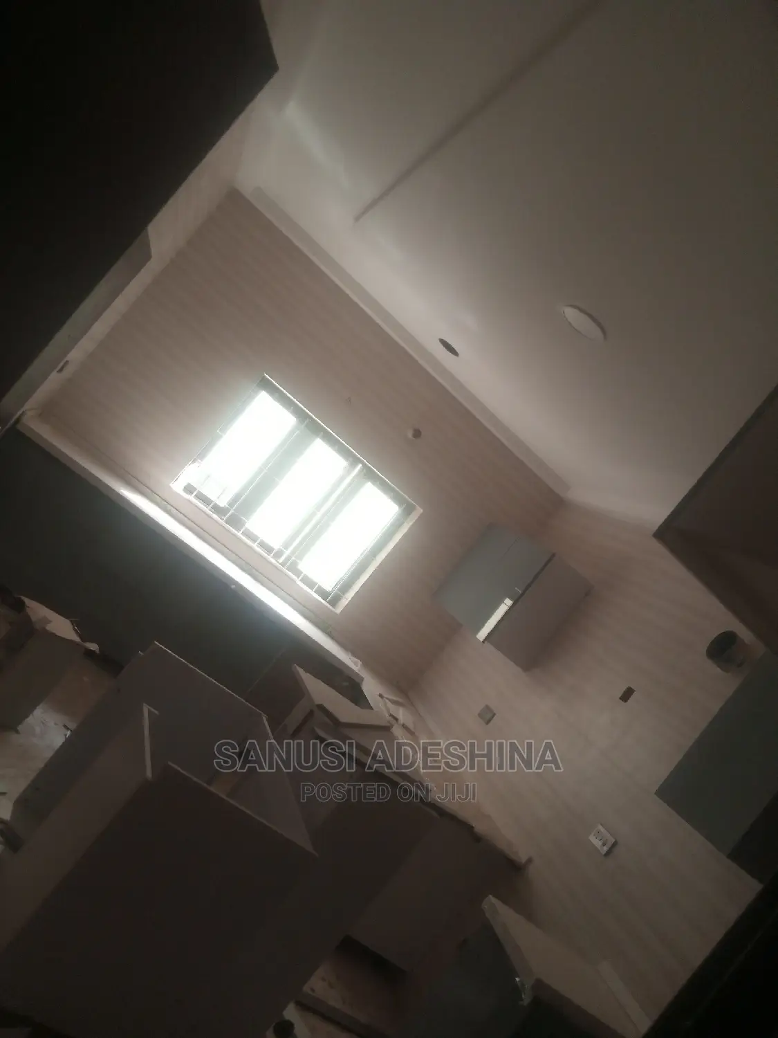 5bdrm Duplex in Life Camp Tarred for rent
