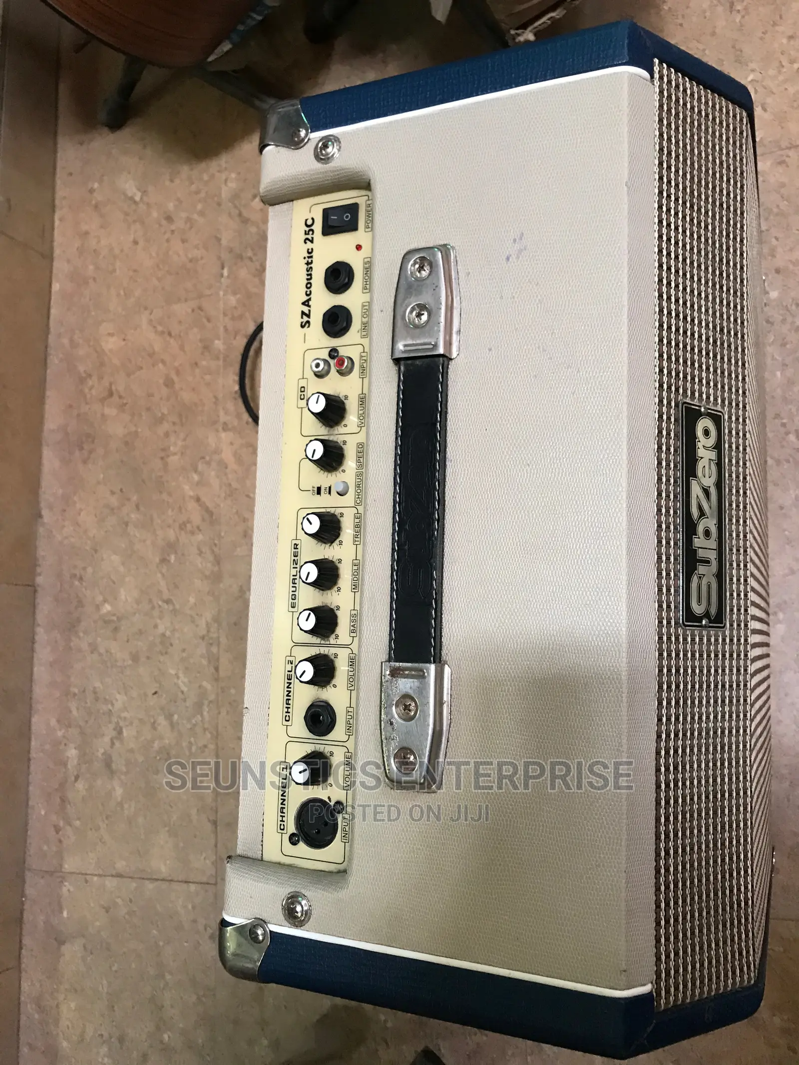 Subzero SZ Acoustic 25C Combo/Amplifier