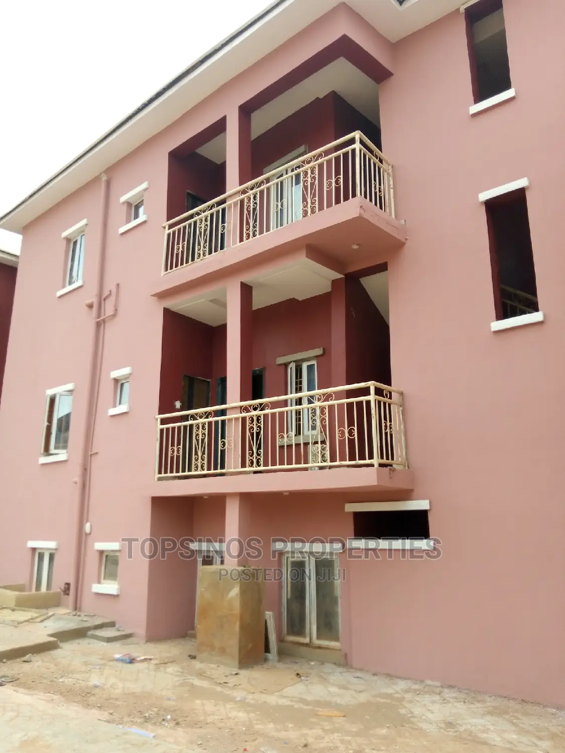 2bdrm Block of Flats in Dawaki for rent