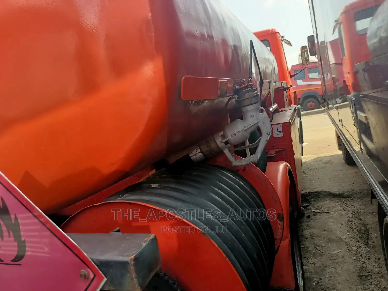 Diesel Tanker Mercedes Benz