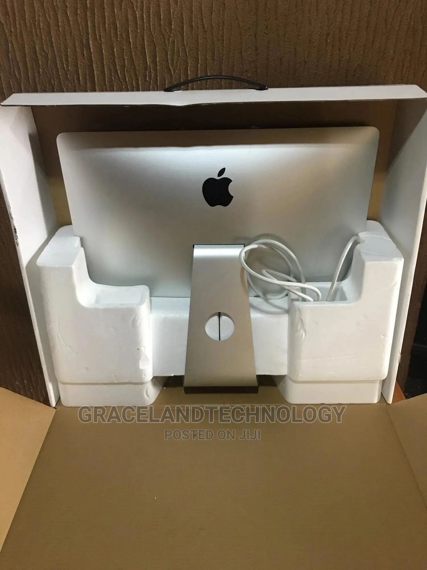 Desktop Computer Apple iMac 8GB Intel Core i5 SSD 1T