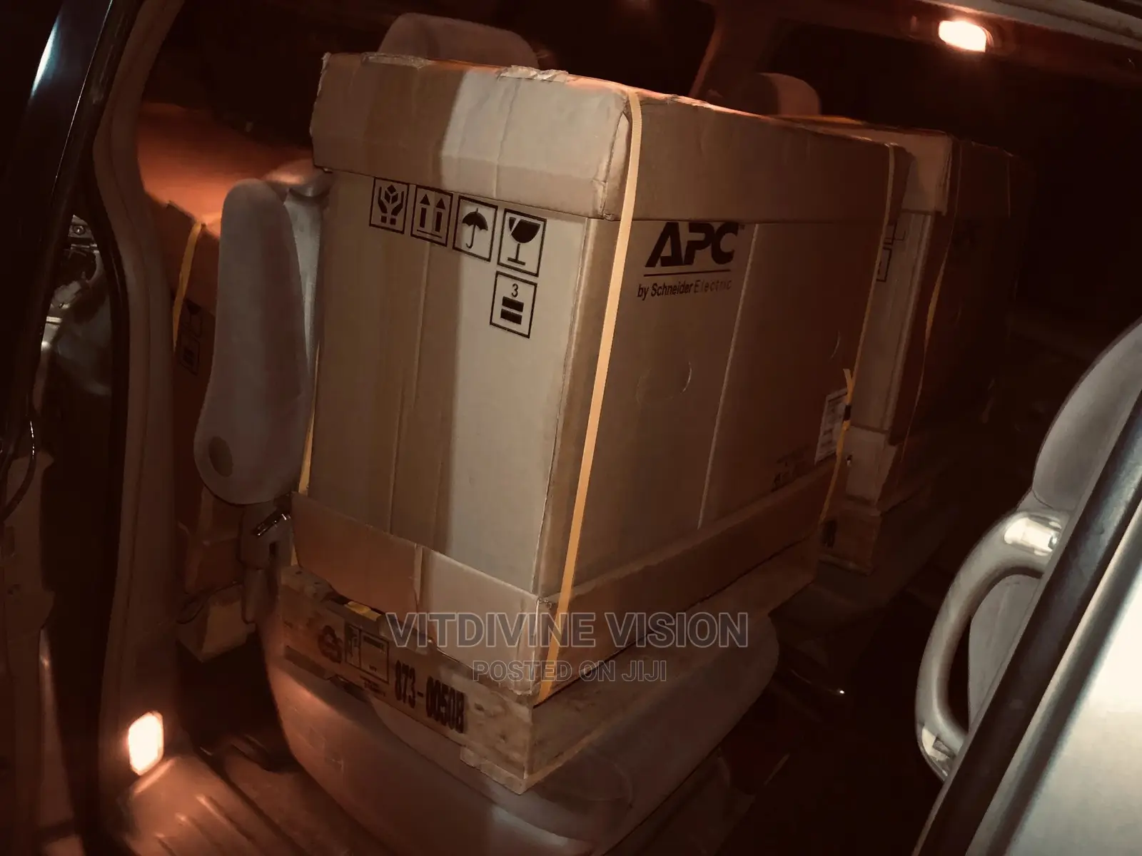 Apc Smart-Ups Sua3000i 3kva 3.0kva Ups Analogue