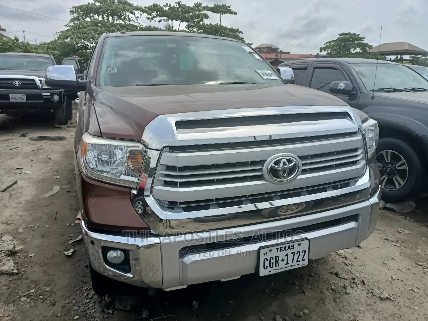 Toyota Tundra 2014 Brown