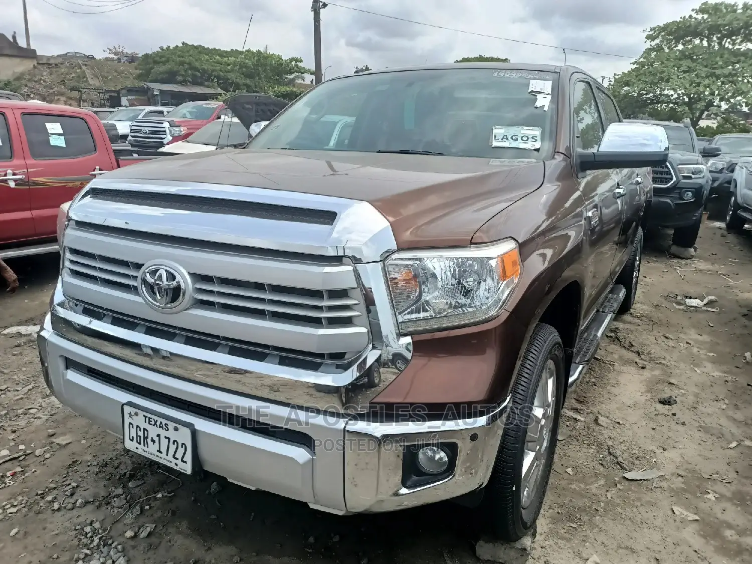 Toyota Tundra 2014 Brown