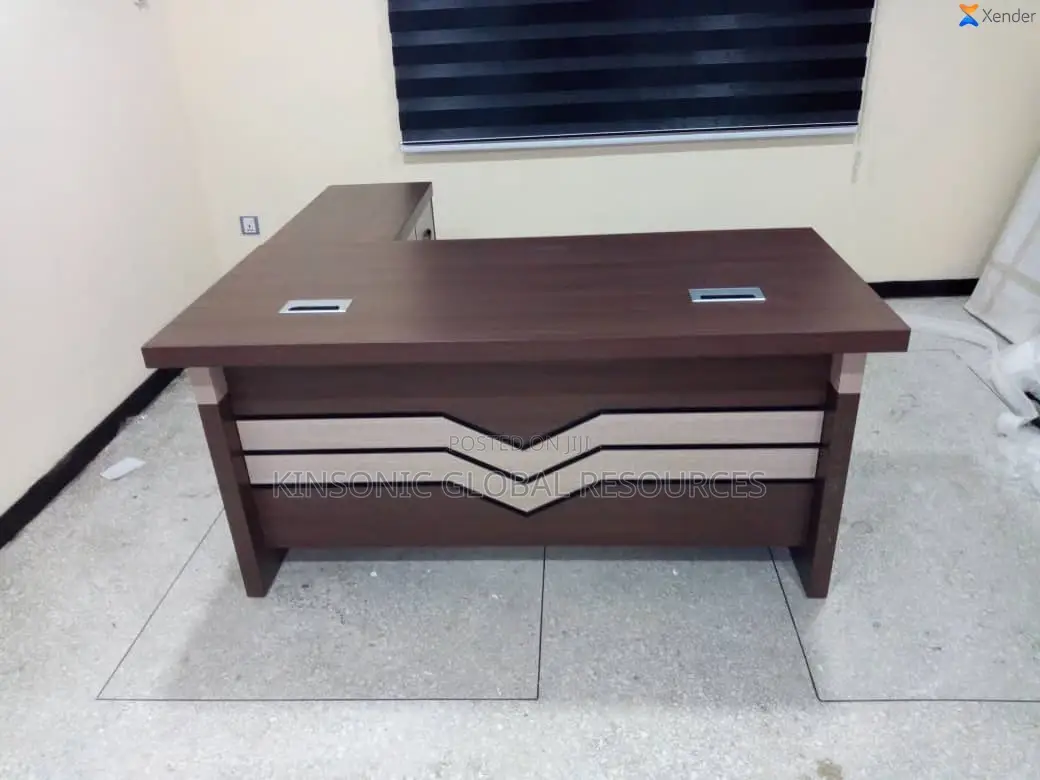 High Quality Executive Office Table Size 1.6 Meters