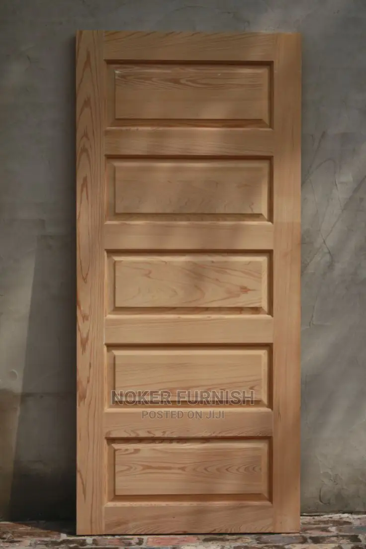 High Quality Wooden Door