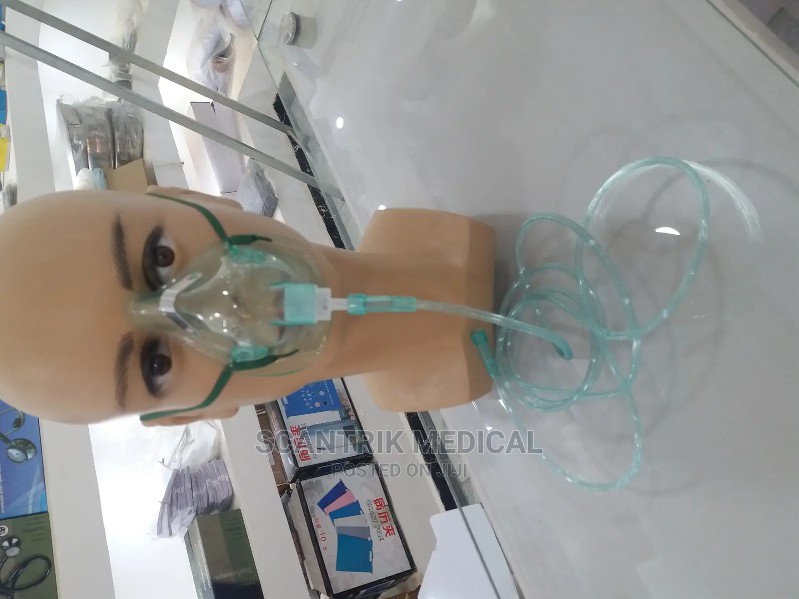 Oxygen Mask With 6.5' Tubing and Adjustable Elastic Strap