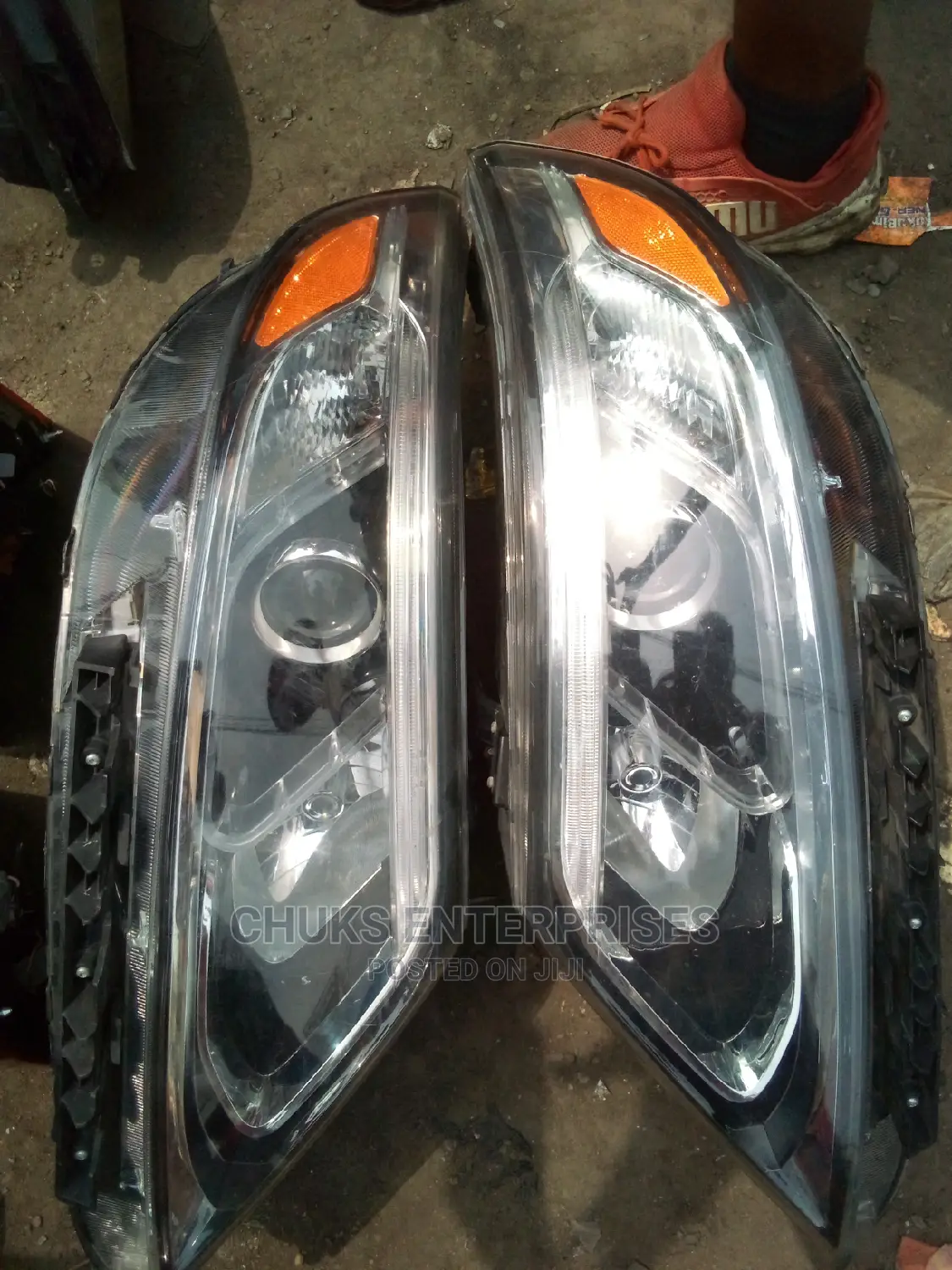 Kia Sorento 2014 Headlight